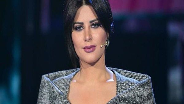 ليسوا الحوثيين .. الفنانة شمس الكويتية : عار علينا أن يبقى هؤلاء في اليمن (فيديو)