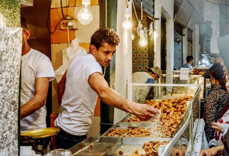 تعرف على طقوس أول يوم رمضان في العالم العربي