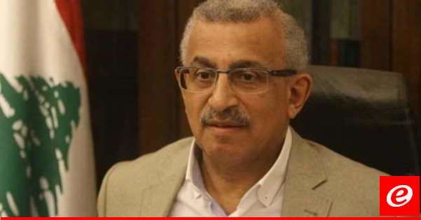 أسامة سعد اتصل بخلف متضامنا ومستنكرا الاعتداء عليه امام قصر العدل