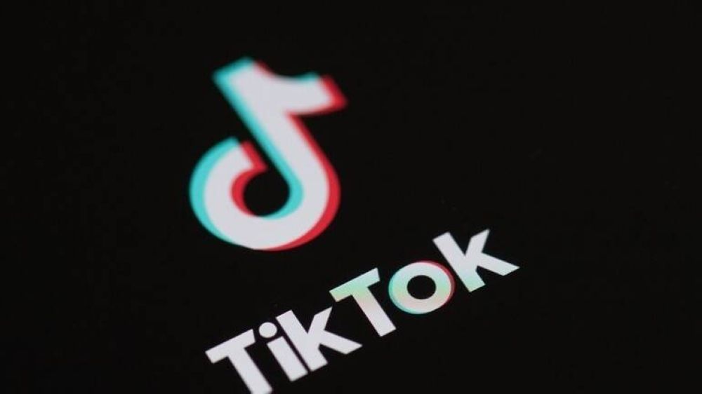 النواب الأمريكي يوافق على مشروع حظر TikTok