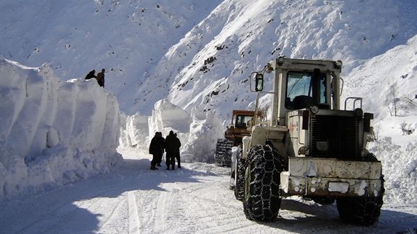 مقتل 60 شخصاً جراء الأمطار الغزيرة في أفغانستان