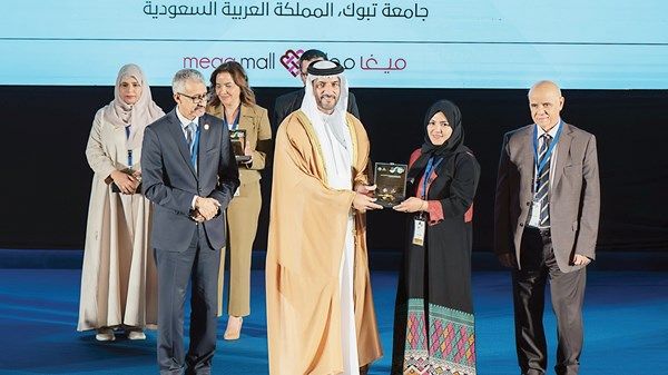 سلطان بن أحمد القاسمي يشهد ملتقى توأمة الجامعات العربية