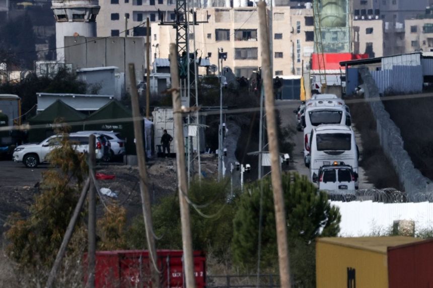 صور| دولة الاحتلال تعلن الإفراج عن 200 معتقل فلسطيني من سجونها