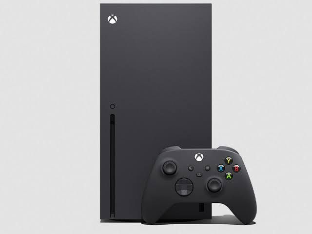 تكنولوجيا: مبيعات Xbox تكشف عن صعوبات أمام PS5 المتفوق على PS4