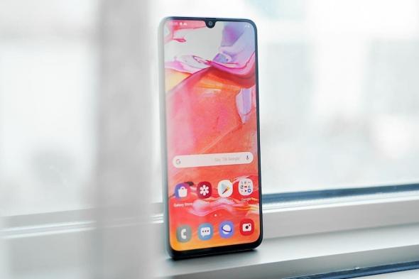 تكنولوجيا: مراجعة للهاتف المحمول Samsung Galaxy A70: أنا مصدوم!