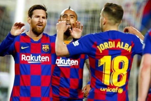 برشلونة يستعد لتوجيه صفعة للاعبيه!