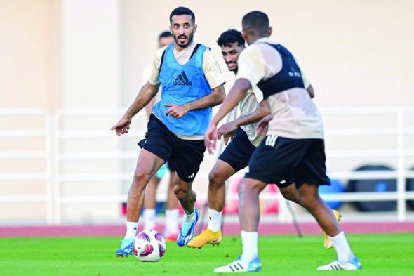 الامارات | المنتخب كامل العدد وبلا إصابات تحضيراً لـ «ودية عمان»