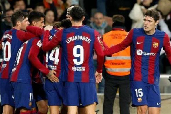 برشلونة يتلقى ضربتين في الميركاتو الشتوي