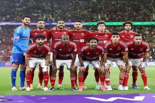 انهيار لاعب الأهلي بالبكاء بسبب فيديو قديم لوالده