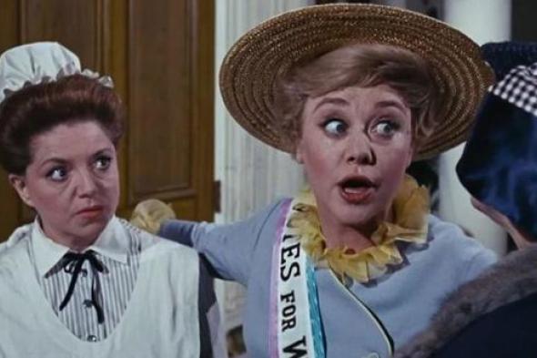 عن عمر 100 عام.. وفاة نجمة فيلم Mary Poppins