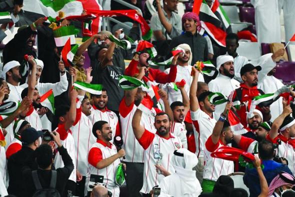 الامارات | جمهور «الأبيض» يرسم لوحة رائعة في مدرجات كأس آسيا