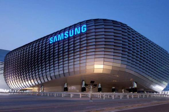 مدعومًا بالذكاء الاصطناعي.. Samsung تتحدى أبل بهاتف "إس 24"