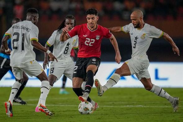 الامارات | أنياب "القروش الزرقاء" تهدد منتخب مصر بمغادرة كأس إفريقيا.. سيناريوهات معقدة