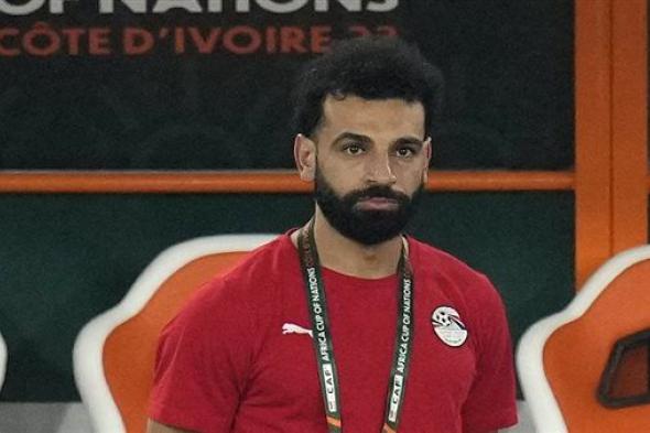 نادر السيد: محمد صلاح فوق النقد وهجوم بعض نجوم الكرة عليه لركوب "التريند"