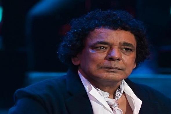 بالفيديو| محمد منير يجري بروفة استعدادًا لحفله بدار الأوبرا