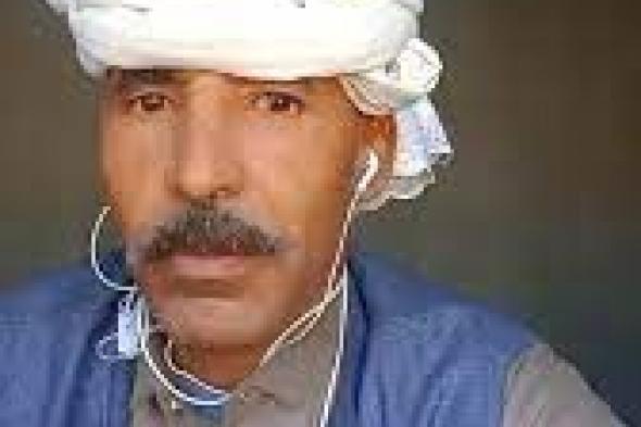 شاهد بالفيديو.. نجم “التيك توك” السوداني صاحب الستين عام يكشف رد الفنانة ندى القلعة له عندما طلب منها الزواج (طبعاً قدري في العمر لكن هي بابور ولوري واقف سيخ ولو اتزوجتني الدنيا ابتسمت ليها)