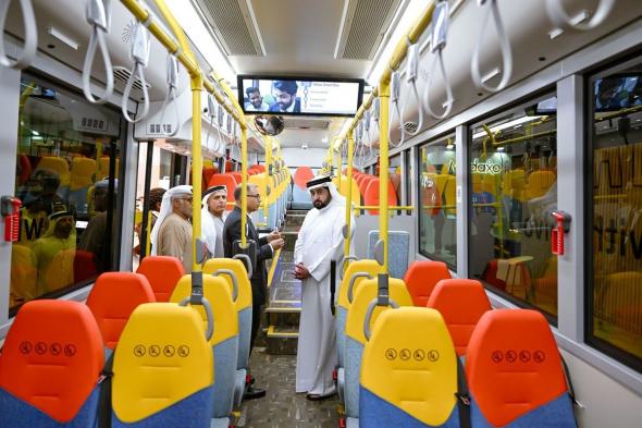 الامارات | أحمد بن محمد يشهد فعاليات مؤتمر ومعرض النقل في الشرق الأوسط وشمال أفريقيا