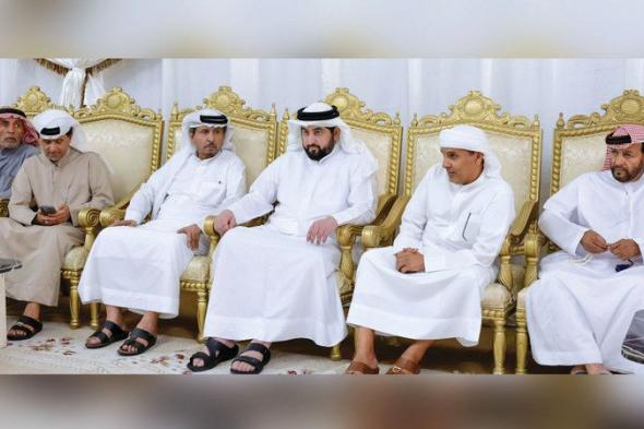 الامارات | أحمد بن محمد يعزي في وفاة والدة عبدالله سعيد العامري