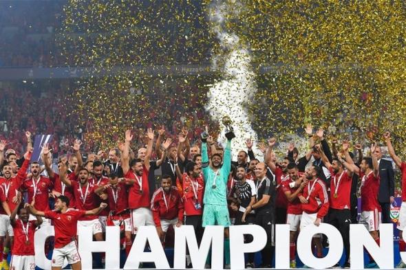 الأهلي يتوج بكأس مصر على حساب الزمالك