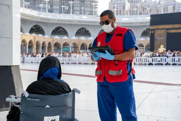 مكة المكرمة.. تفاصيل خطة "الهلال الأحمر" لزوار بيت الله الحرام