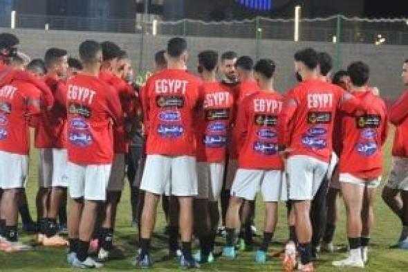 إبراهيم عادل وأسامة فيصل يقودان هجوم المنتخب الأولمبى أمام الإمارات