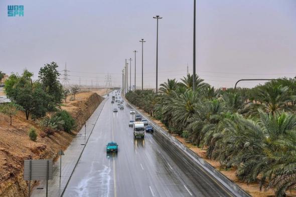 طقس الجمعة.. استمرار هطول الأمطار على 6 مناطق