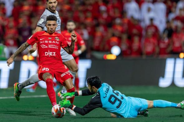 الامارات | شباب الأهلي يحلق بدرع السوبر الإماراتي القطري في الوقت القاتل (فيديو)