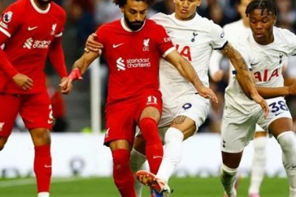 محمد صلاح يقود تشكيل ليفربول الرسمي أمام توتنهام