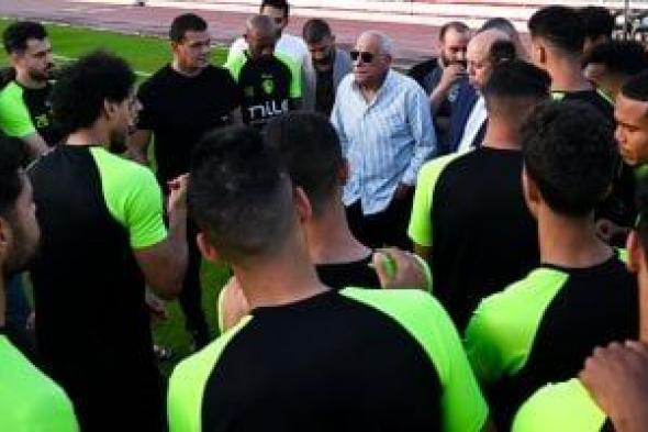 حسين لبيب والمندوه يؤازران الزمالك فى التدريب على ملعب أكاديمية بركان