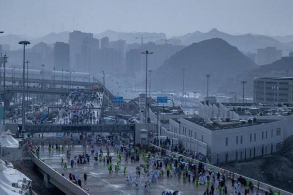 في أول أيام التشريق.. هطول أمطار على المسجد الحرام والمشاعر المقدسة