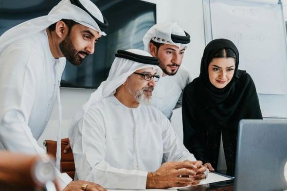 الامارات | «الموارد البشرية» تراجع الالتزام بـ «مستهدفات التوطين نصف السنوية» اعتباراً من يوليو