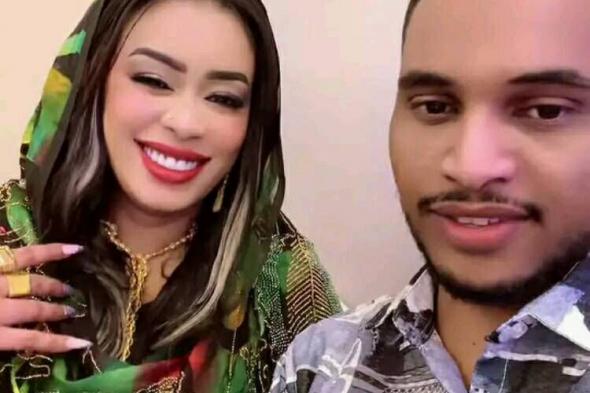 شاهد بالصورة.. الفنانة إيمان الشريف تخطف الأضواء بلقطة جديدة مع زوجها