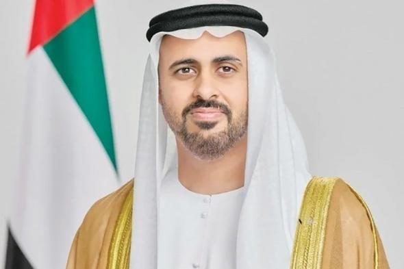 الامارات | ذياب بن محمد بن زايد: الإمارات تثمن الجهود المُخلصة للعاملين في المجالات الإنسانية المختلفة