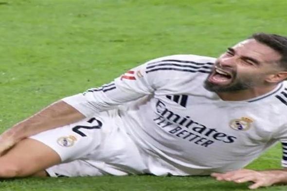 صراخ وبكاء.. صور وفيديو إصابة كارفخال لاعب ريال مدريد الخطيرة