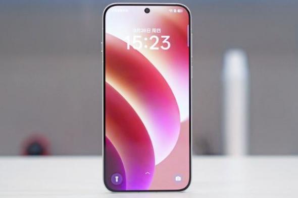 تكنولوجيا: Oppo Find X8 أول هاتف يأتي بتقنية “Lights-Off” في الشاشة لحماية العين