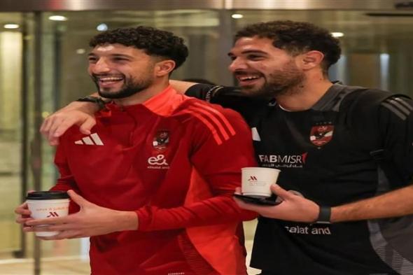 10 صور للاعبي الأهلي داخل معسكر الإمارات قبل مواجهة الزمالك