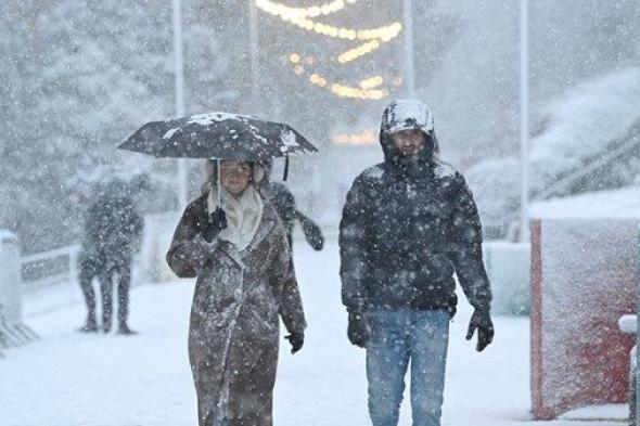 "بيرت" تقطع الكهرباء عن إيرلندا وتؤثر على بريطانيا